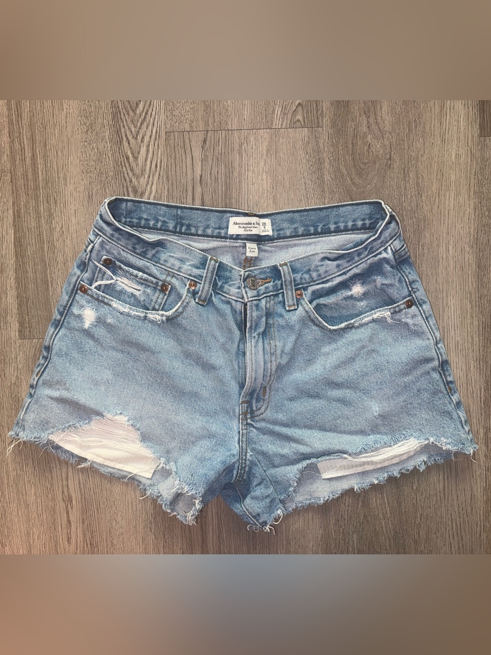 Abercrombie & Fitch The Boyfriend Short Mid Rise Curve Love 6/28
